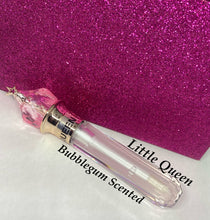 Load image into Gallery viewer, Little Queen
